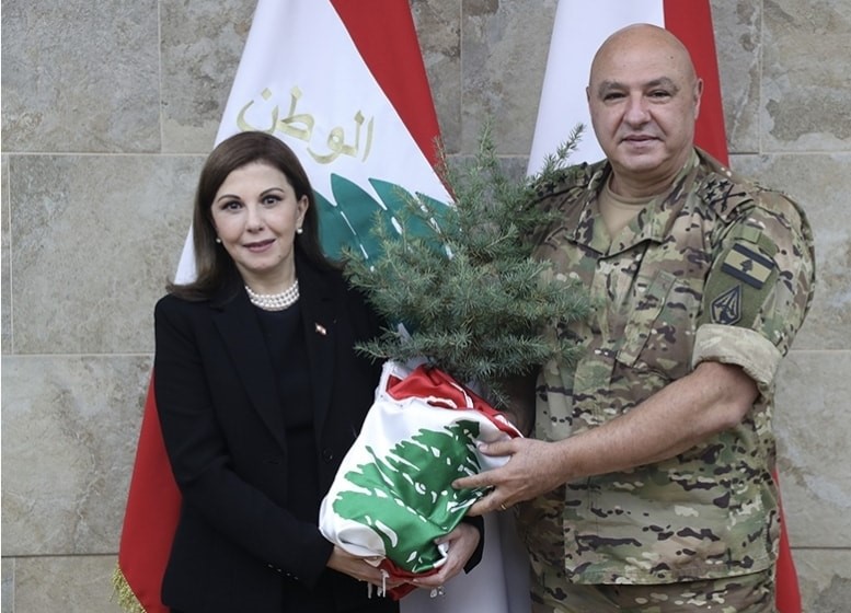 جوزيف عون وماجدة الرومي